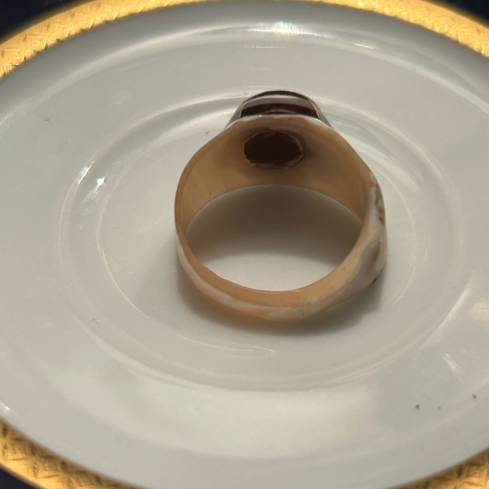Vintage Shell & Horn Ring - image 7